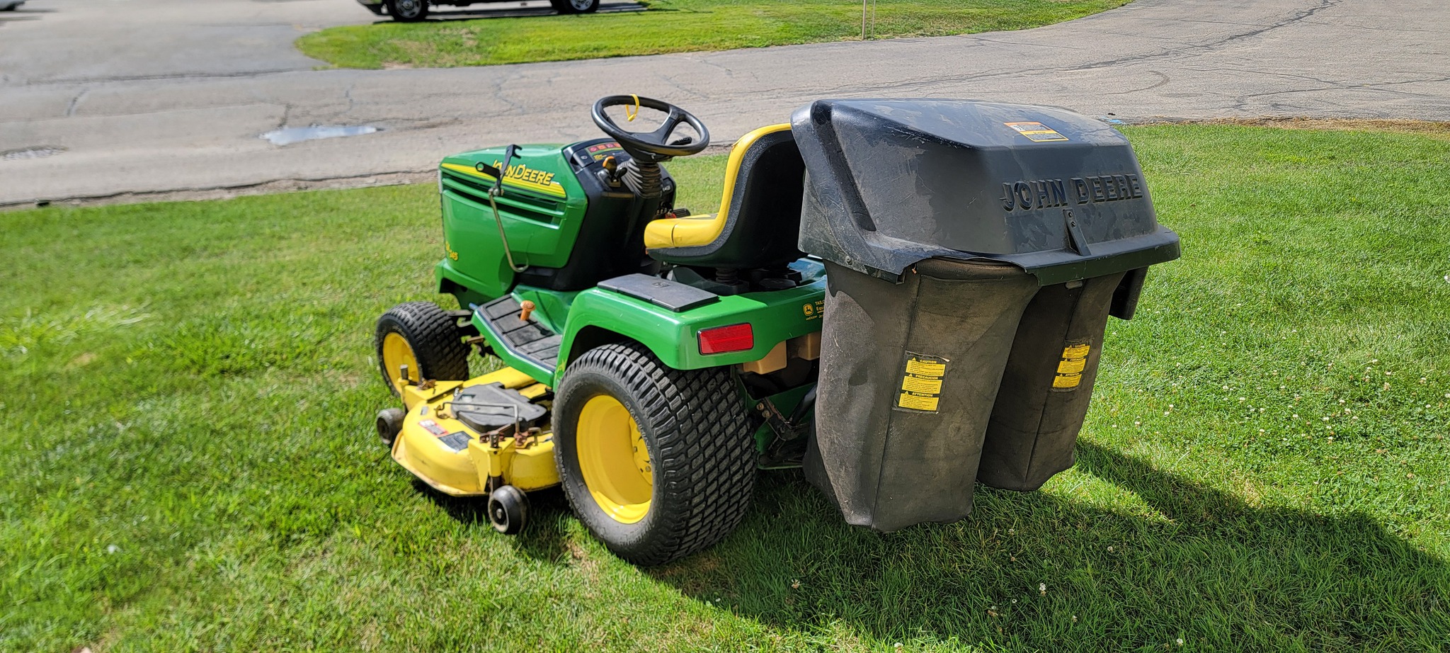2002 John Deere GX345 Image 7