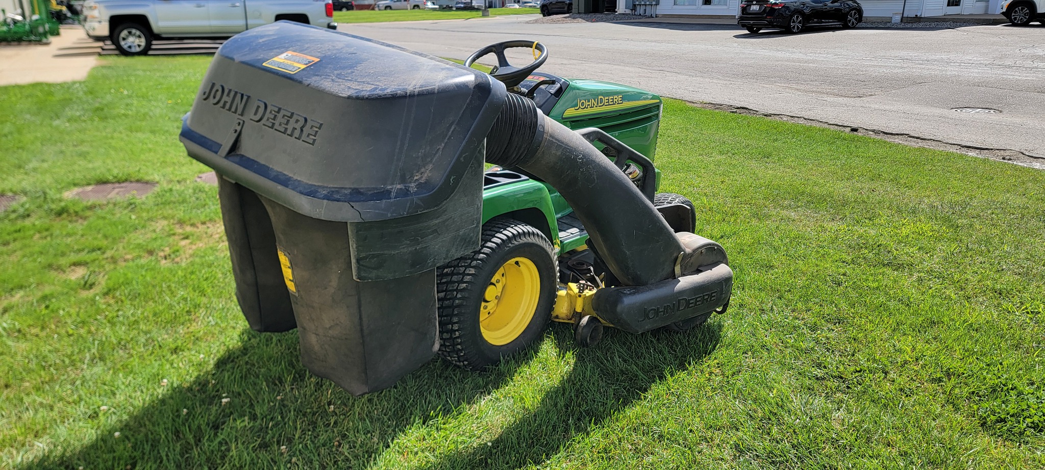 2002 John Deere GX345 Image 10