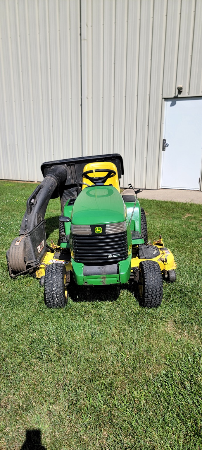 2002 John Deere GX345 Image 5