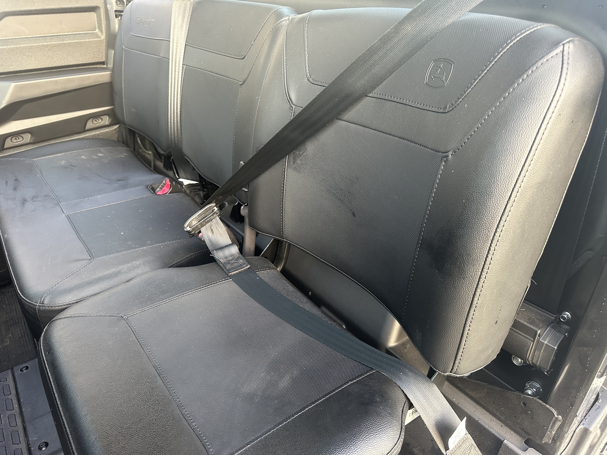 2025 John Deere XUV845M Image 11