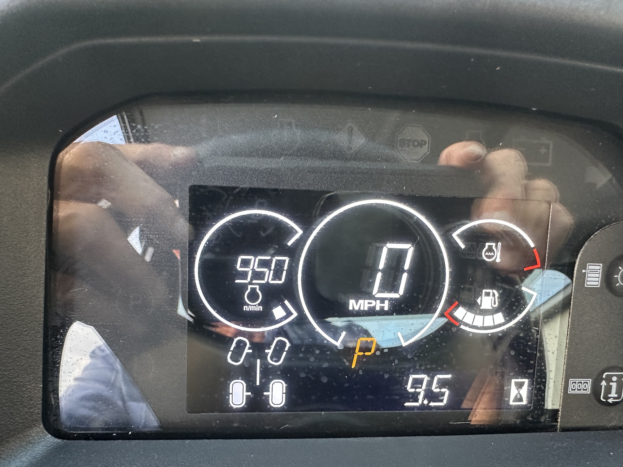 2025 John Deere XUV845M Image 14