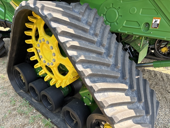 2024 John Deere X9 1000 - Photo8