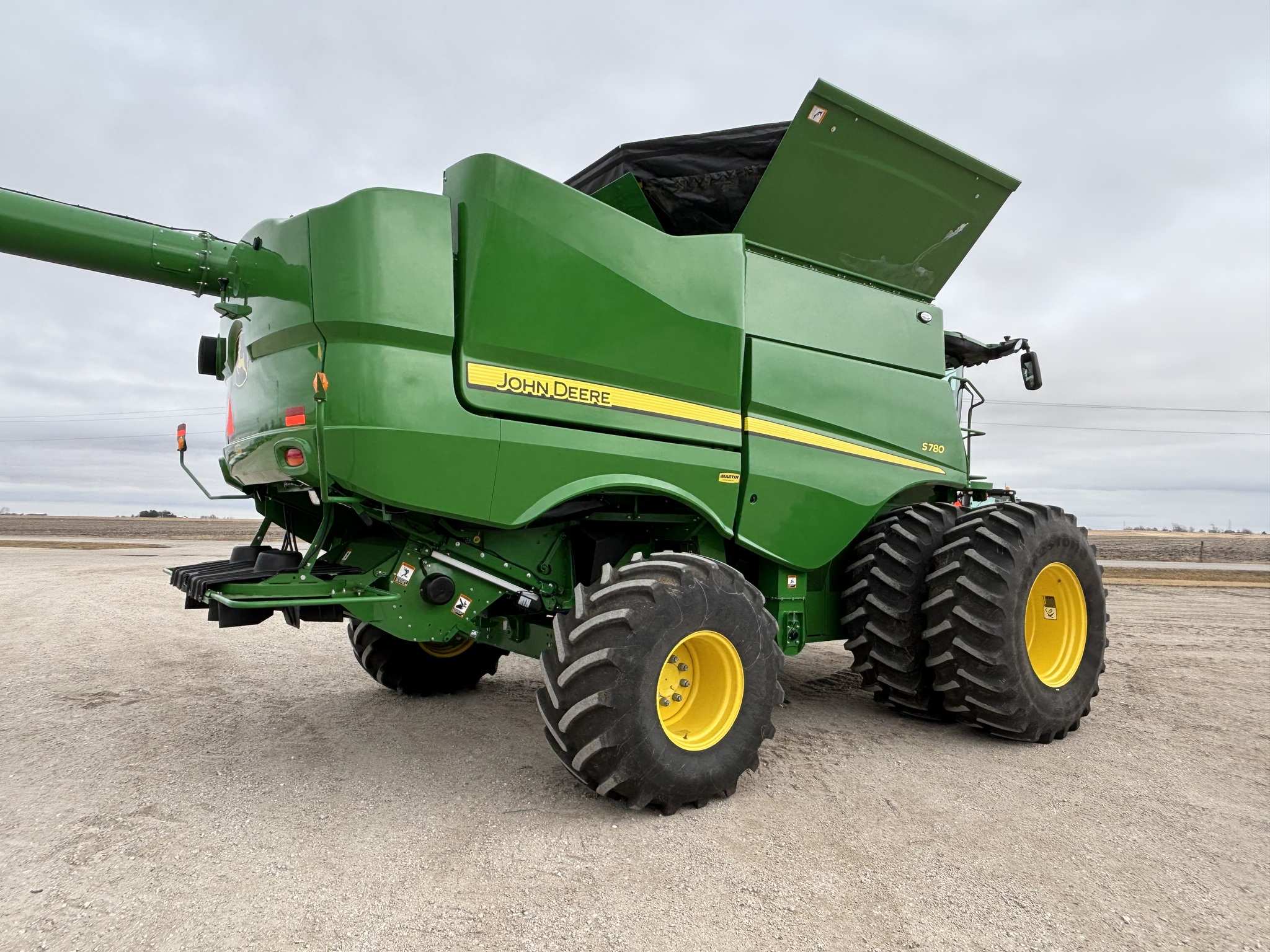  2024 John Deere S780 at Heritage Tractor in Macomb, IL