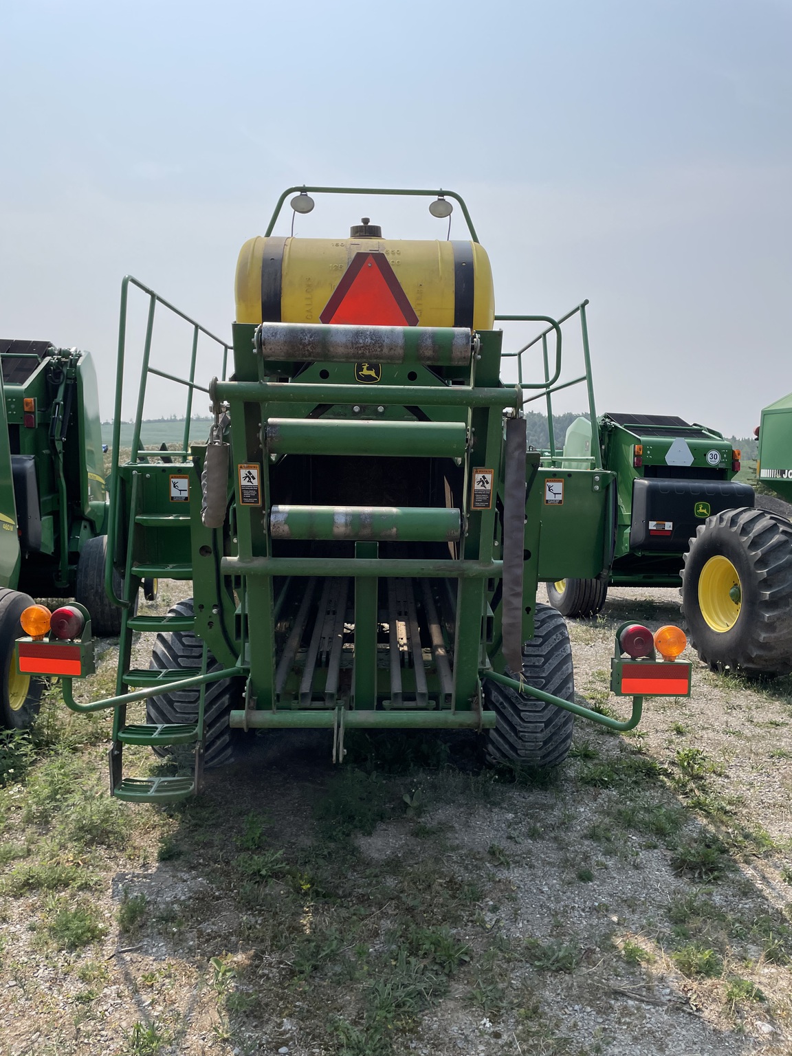 2020 John Deere L331 Image 6