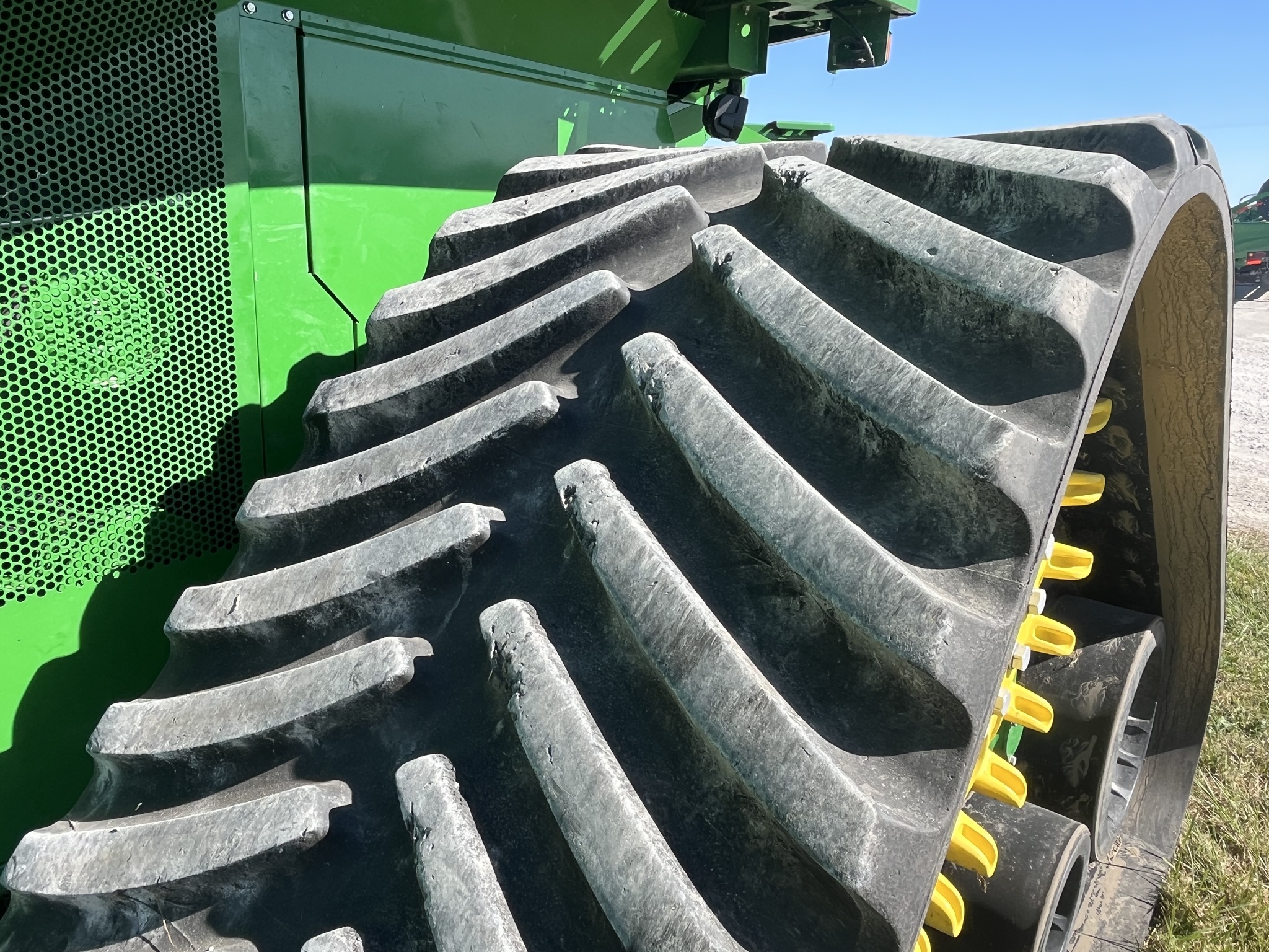  2022 John Deere S770 at Heritage Tractor in Nevada, MO