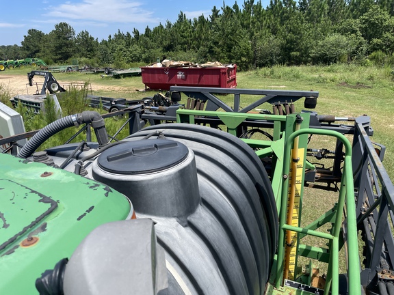 2003 John Deere 4710 Photo 9