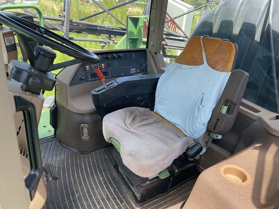 2003 John Deere 4710 Photo 12