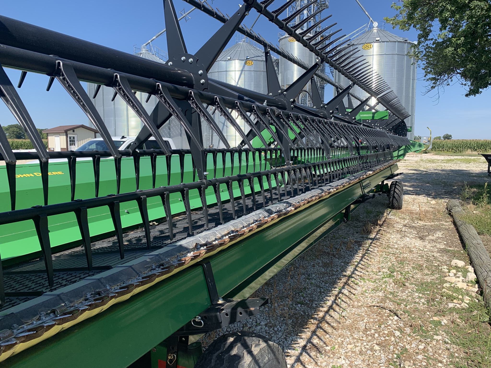 2023 John Deere RD40F Image 9