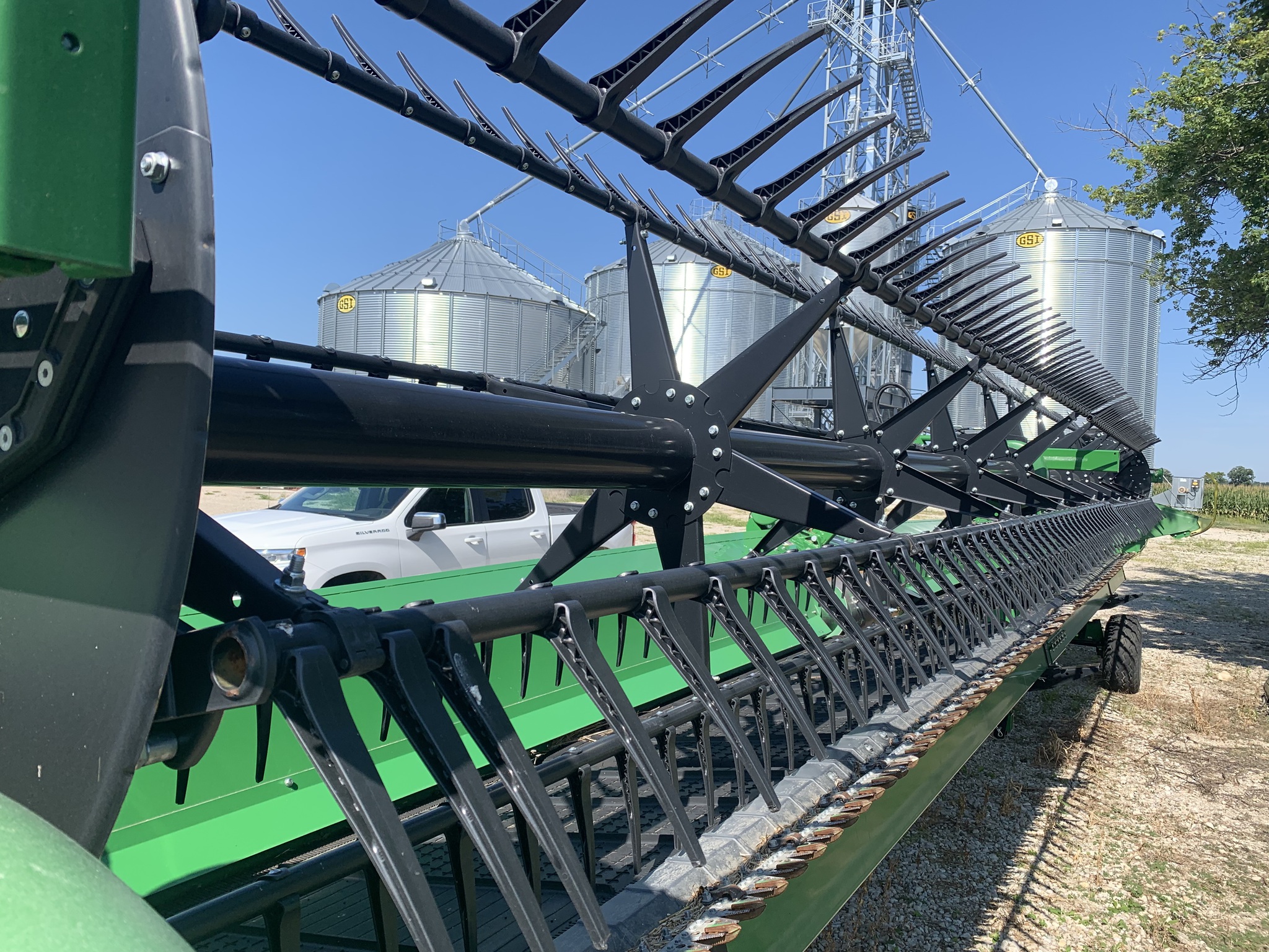 2023 John Deere RD40F Image 8