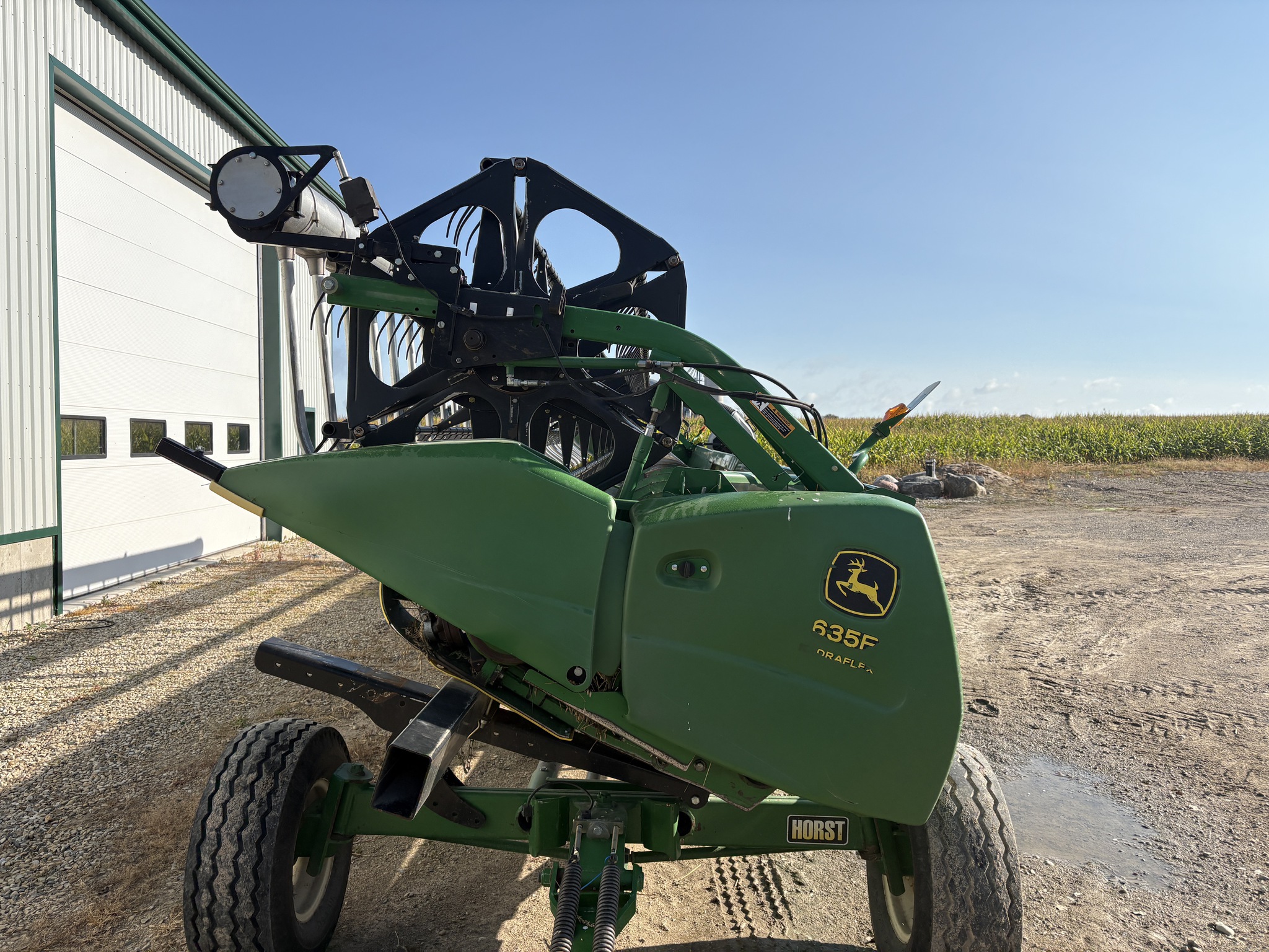 2012 John Deere 635F Image 1