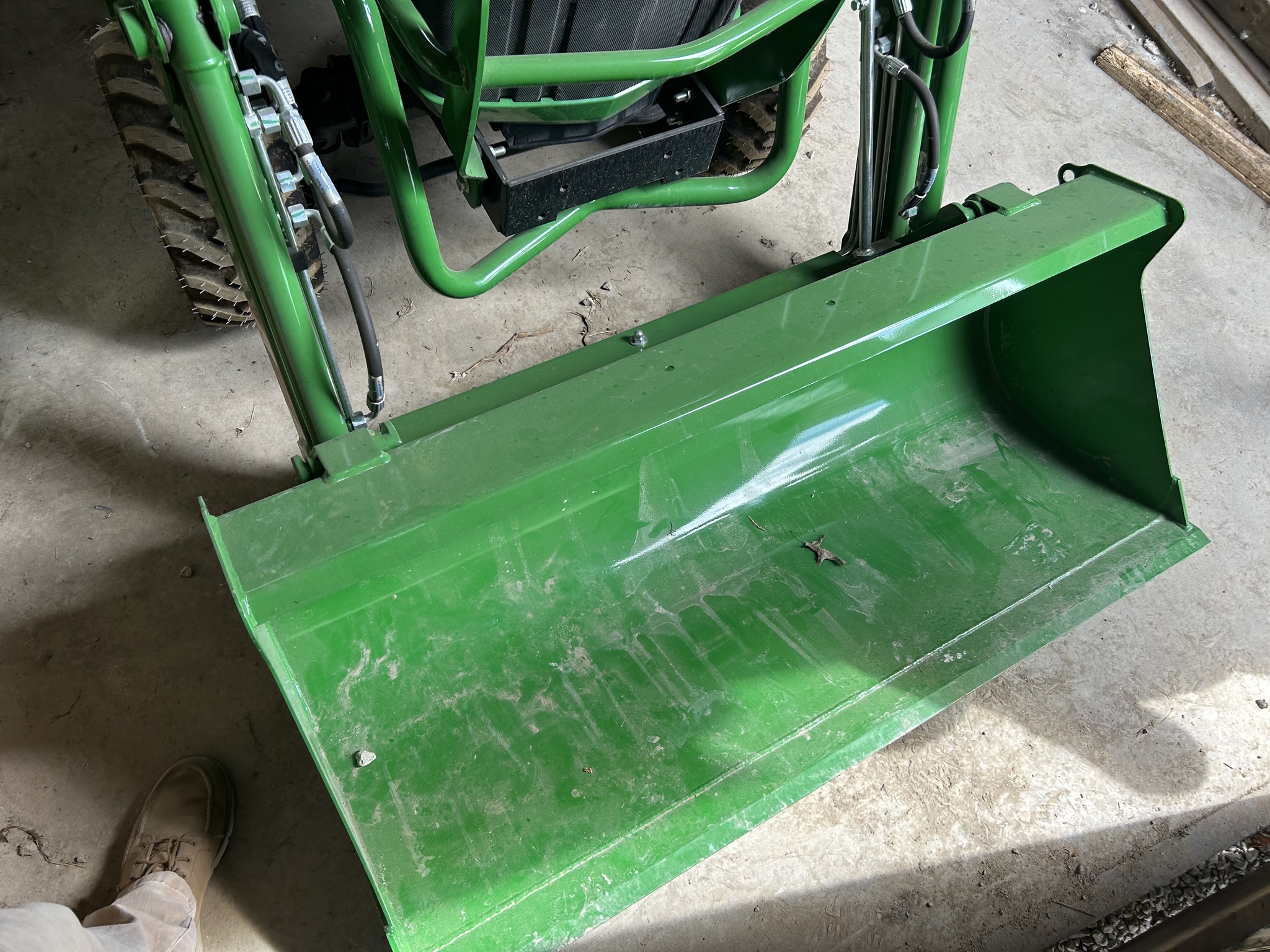 2024 John Deere 1025R Image 7