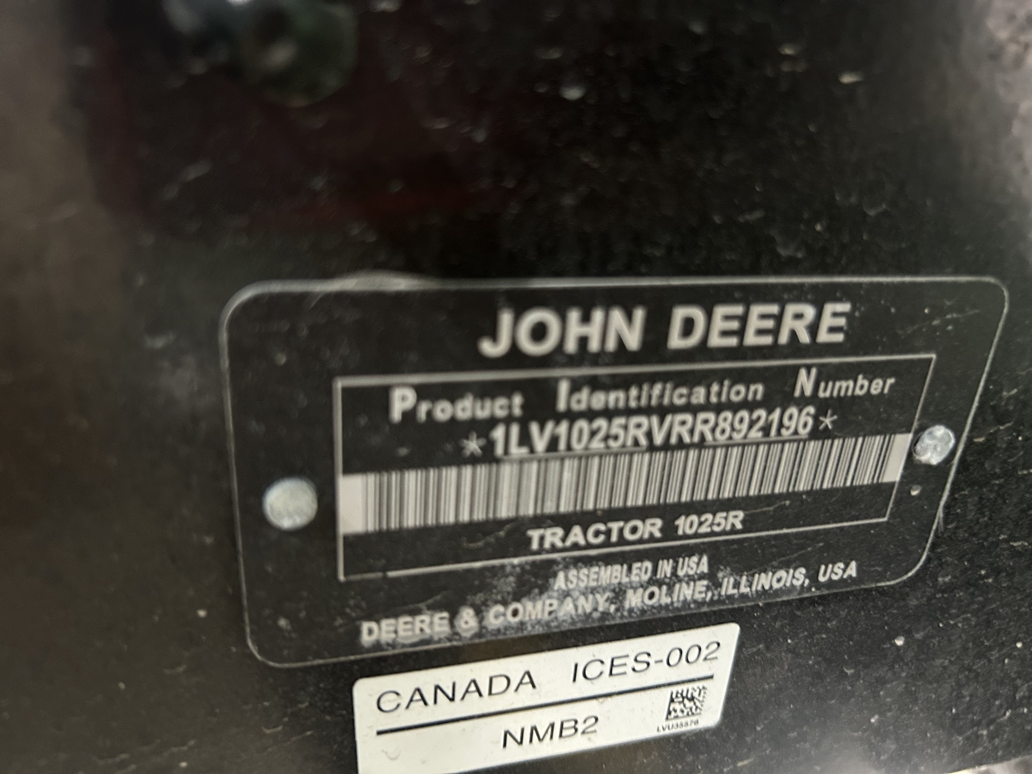 2024 John Deere 1025R Image 9