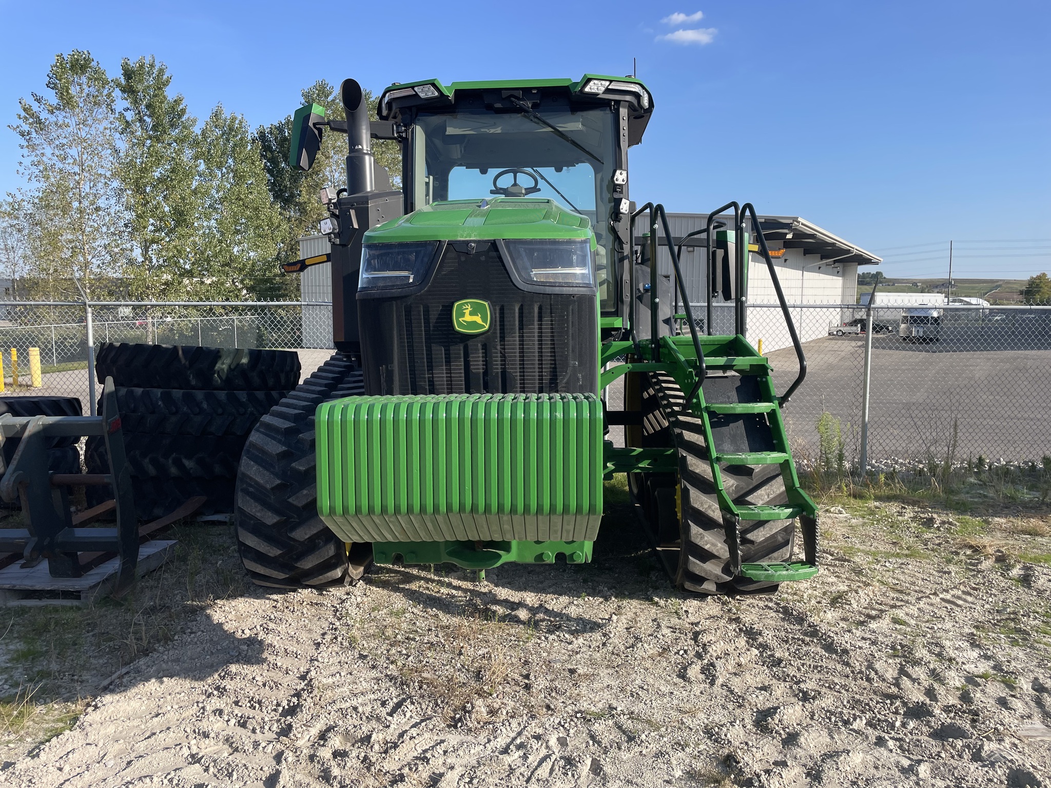 2020 John Deere 8RT 310 Image 4