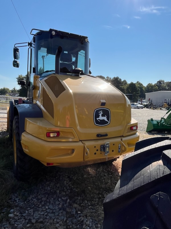 John Deere 344 P Image 2