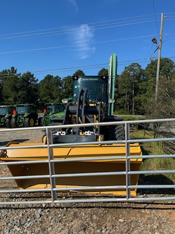John Deere 344 P Image 4