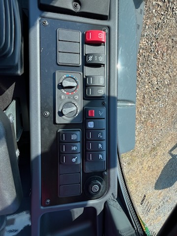 John Deere 344 P Image 7