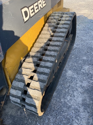 2023 John Deere 325G Photo 6