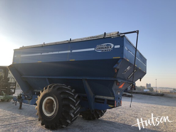 Photo of 2005 Kinze 850