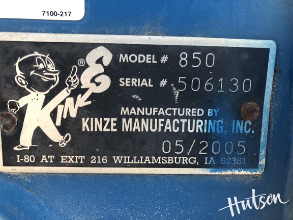 Photo of 2005 Kinze 850