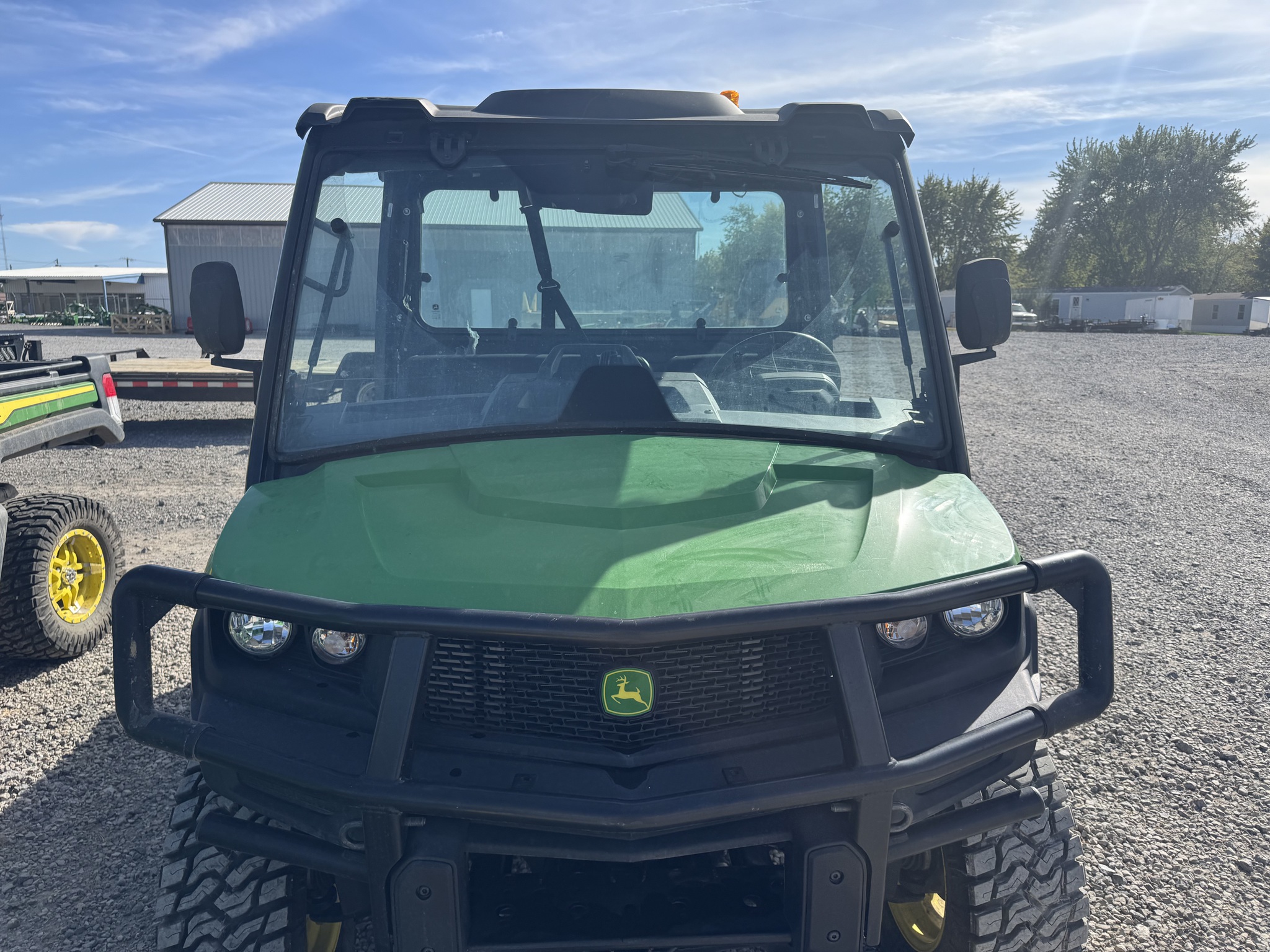 2024 John Deere XUV 835M Image 3