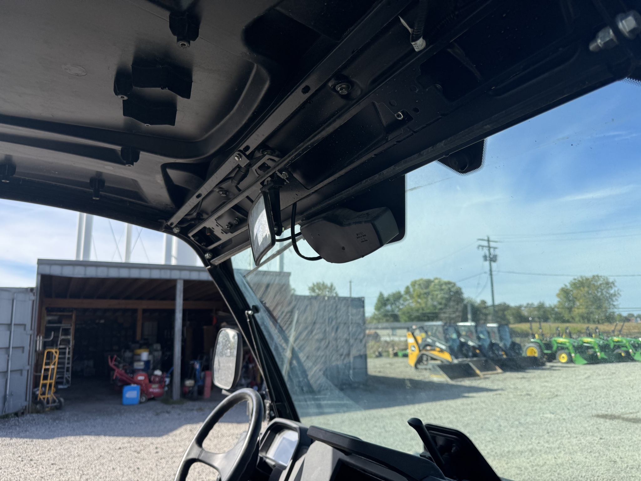 2024 John Deere XUV 835M Image 10