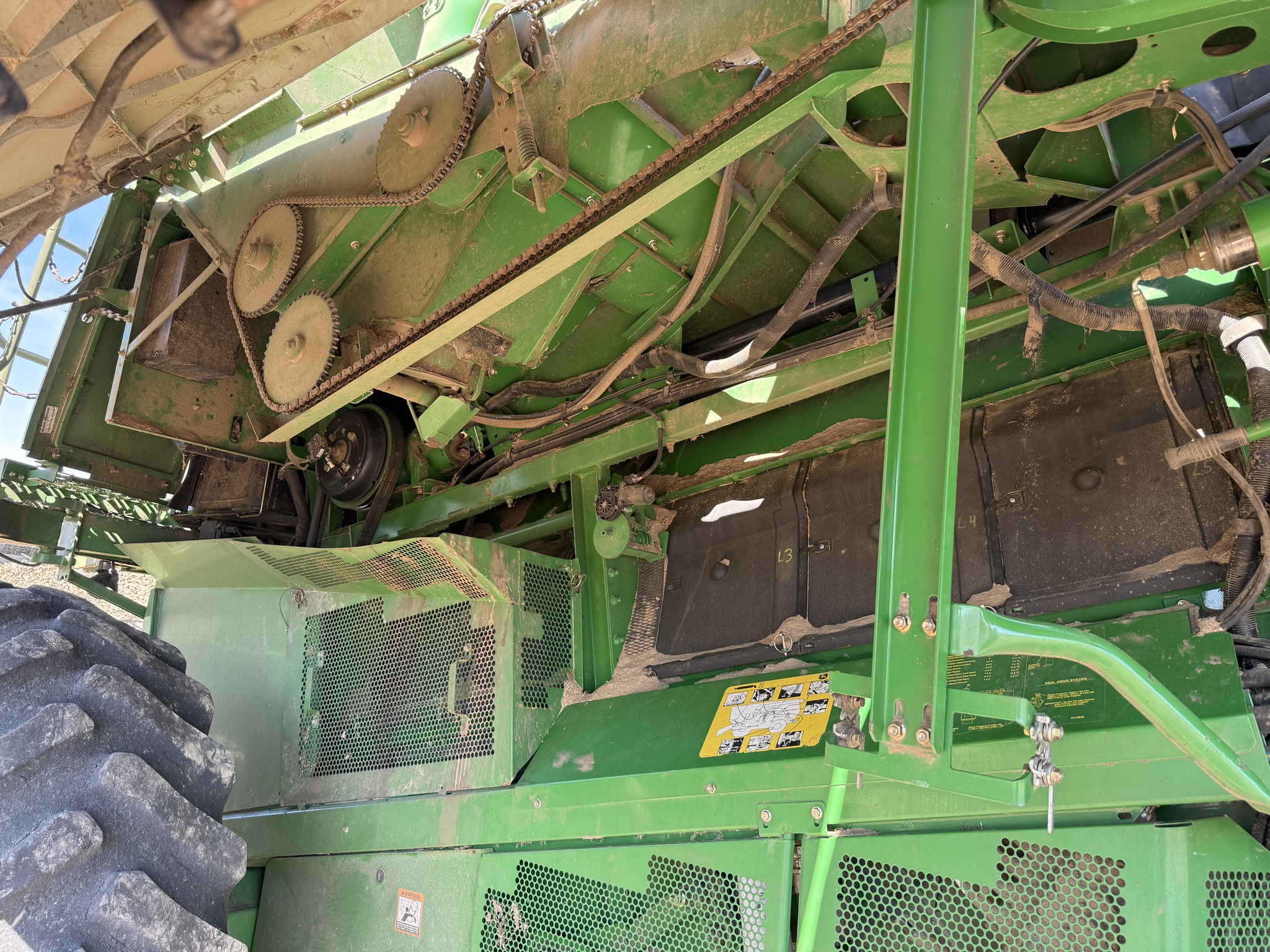2007 John Deere 9560 STS Image 13