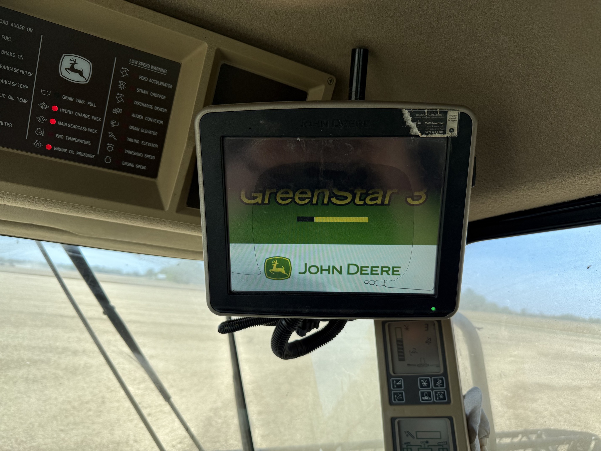 2007 John Deere 9560 STS Image 8