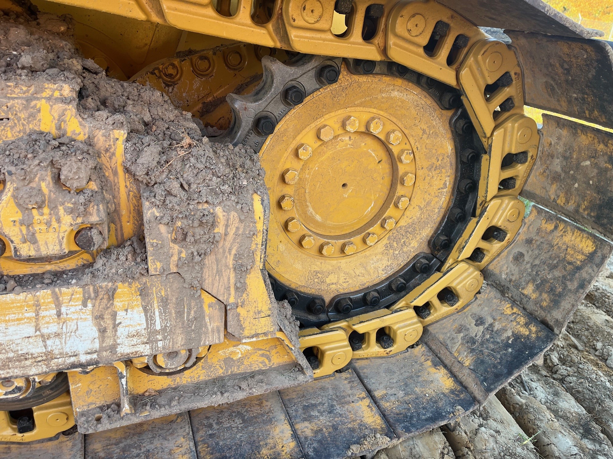 2021 John Deere 700L Image 5