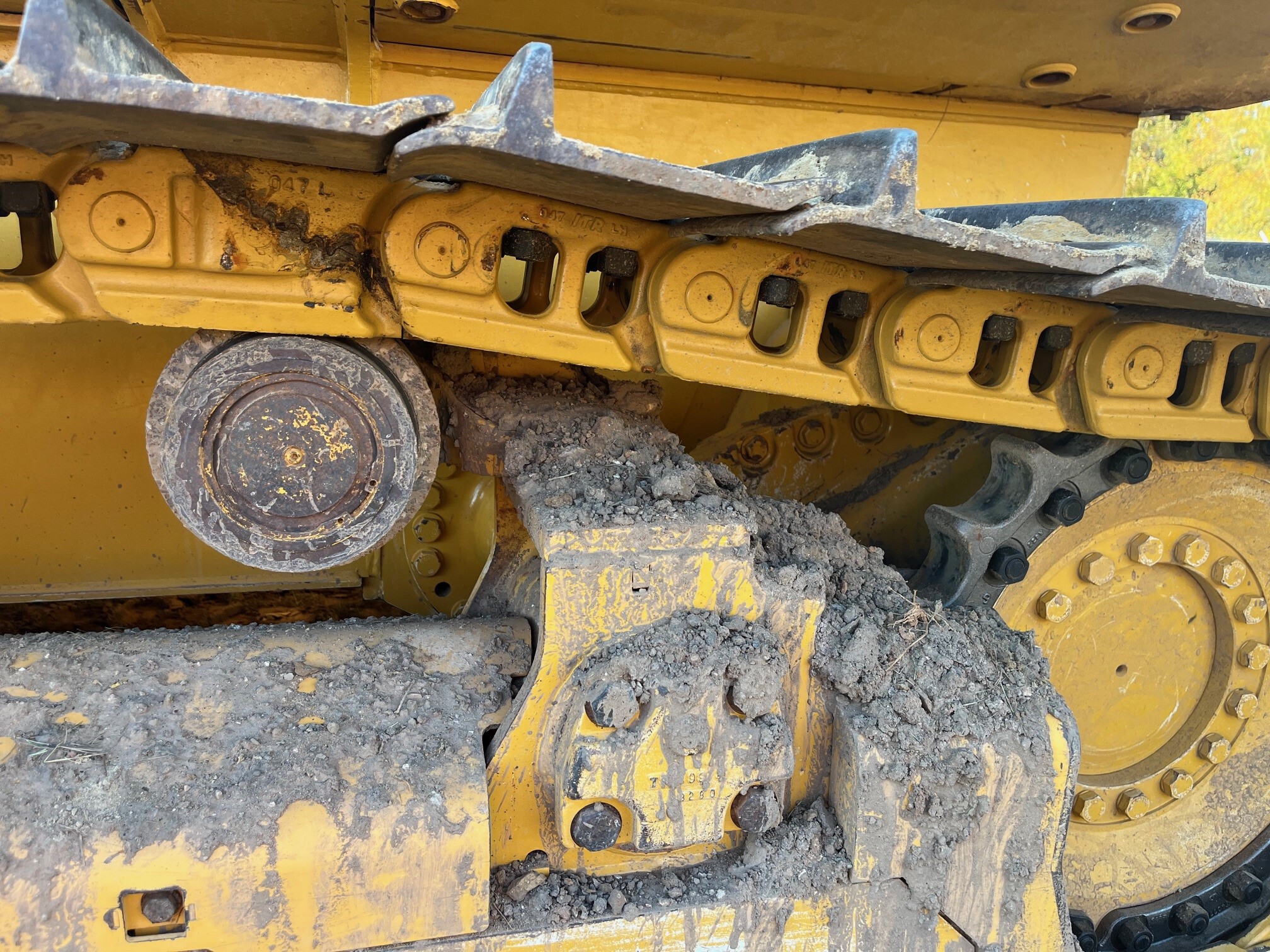 2021 John Deere 700L Image 6