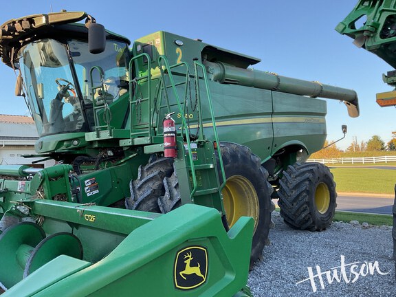 Photo of 2023 John Deere S780