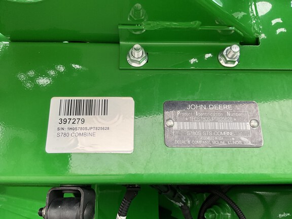 Photo of 2023 John Deere S780