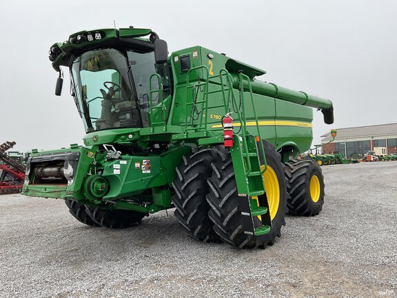 Photo of 2023 John Deere S780