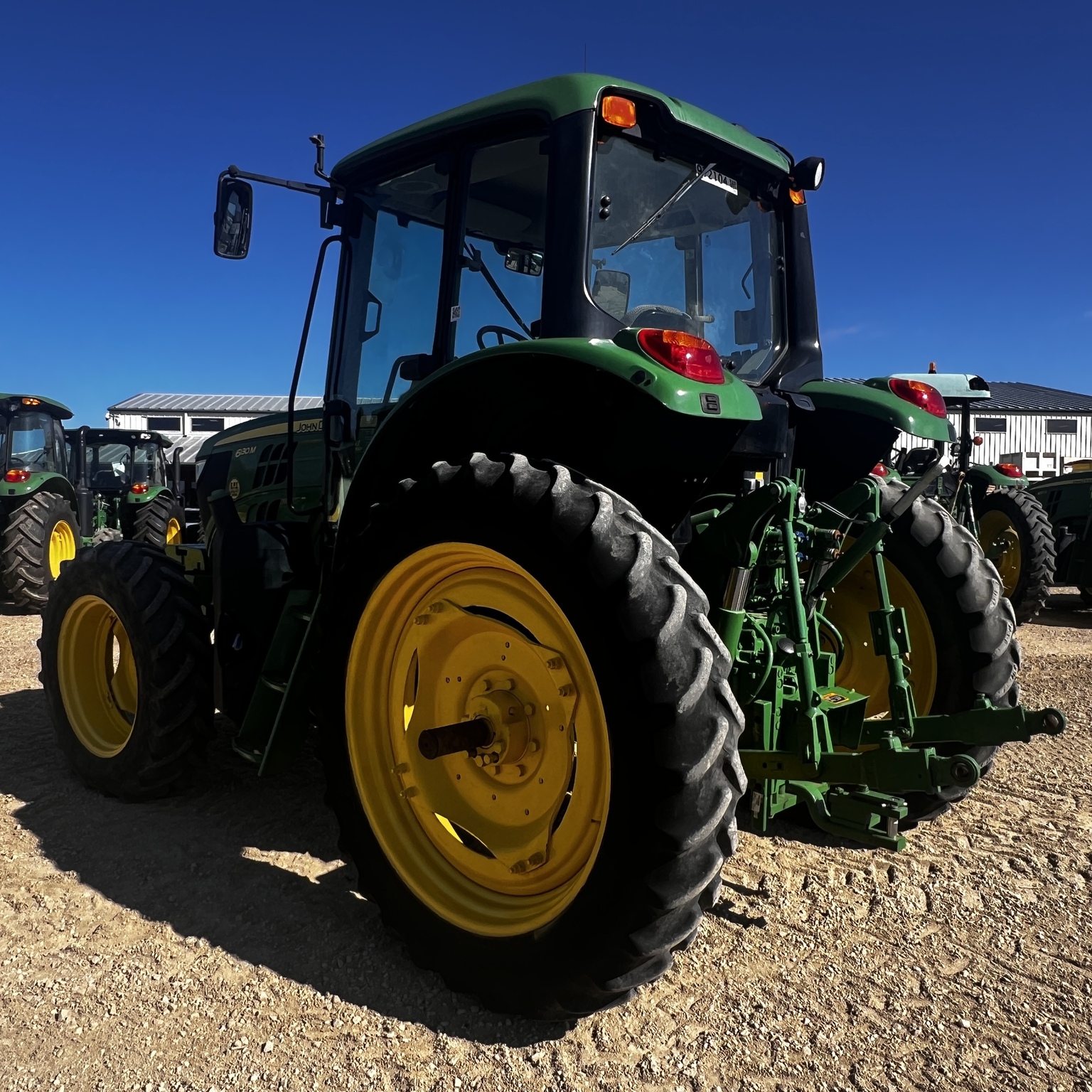 2018 John Deere 6130M Image 3