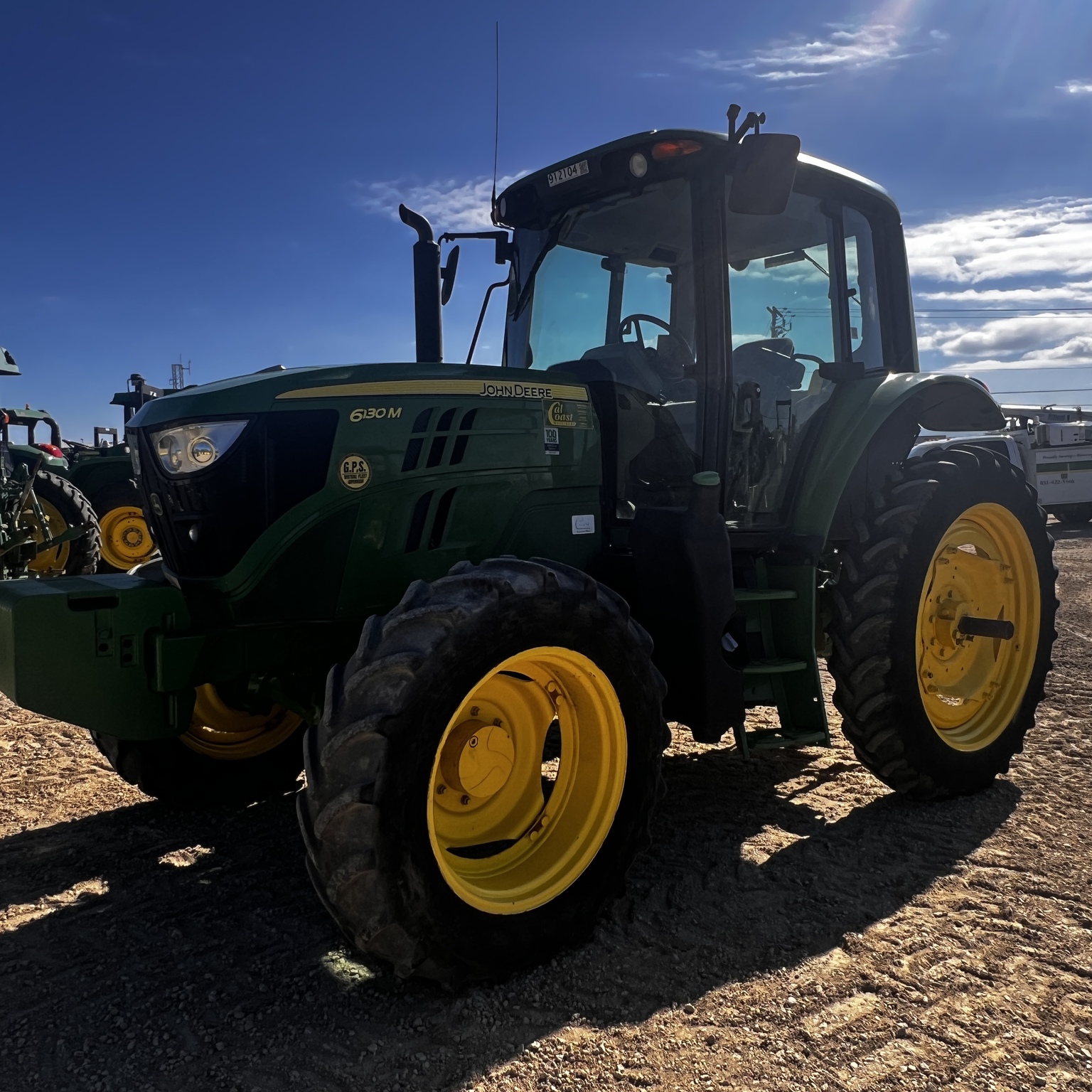 2018 John Deere 6130M Image 1