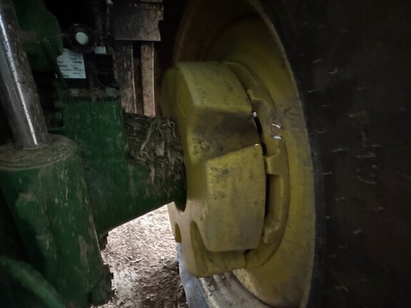 Photo of 2021 John Deere 8R 310