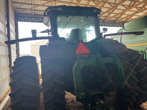 Photo of 2021 John Deere 8R 310