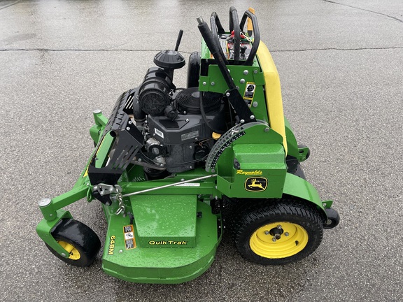 2017 John-Deere 648M