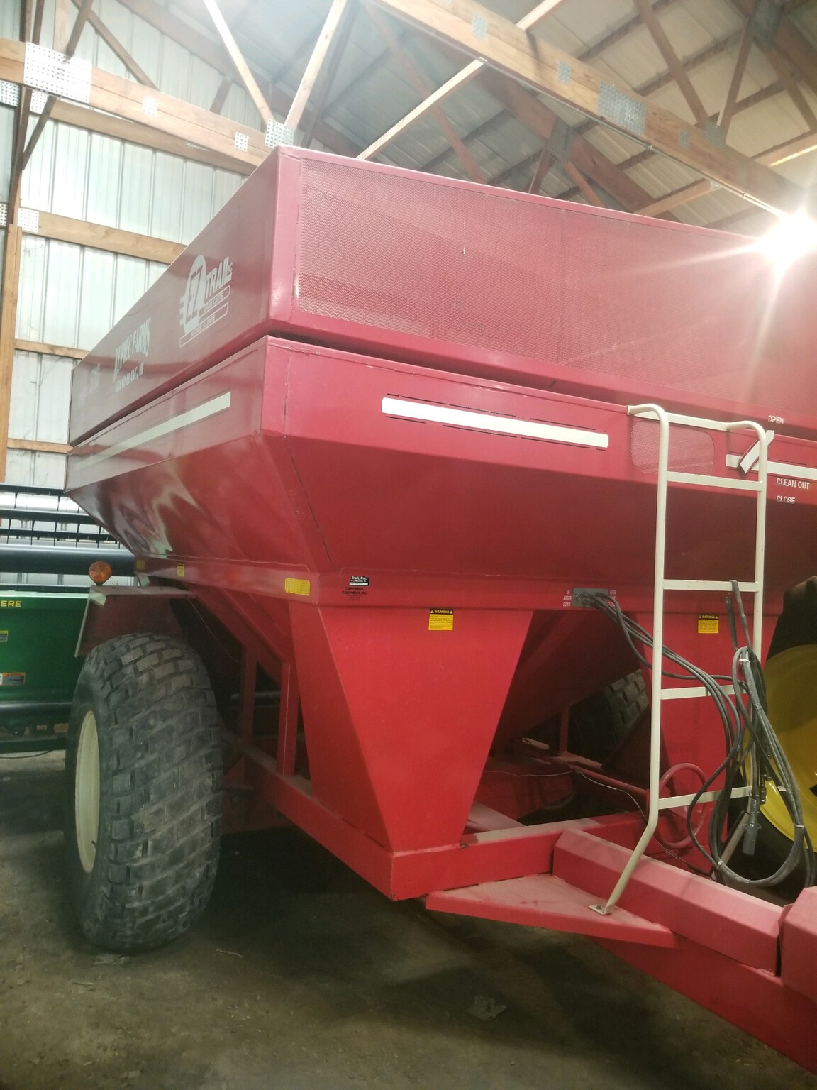 E-Z Trail 510 Image 2