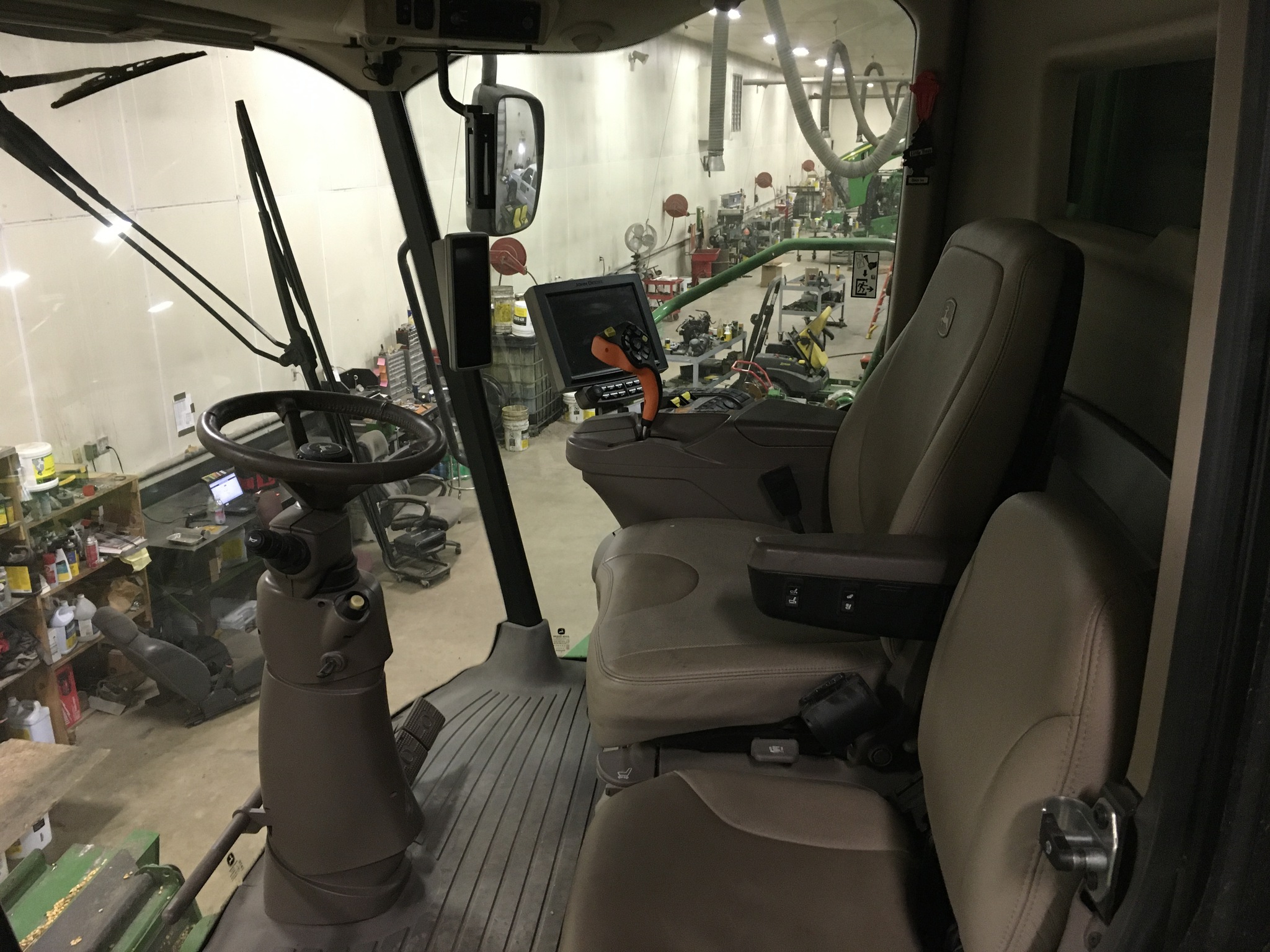 2021 John Deere S780 Image 8