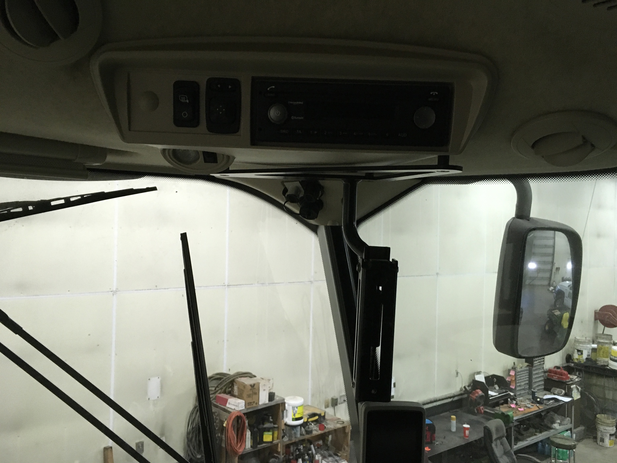 2021 John Deere S780 Image 10