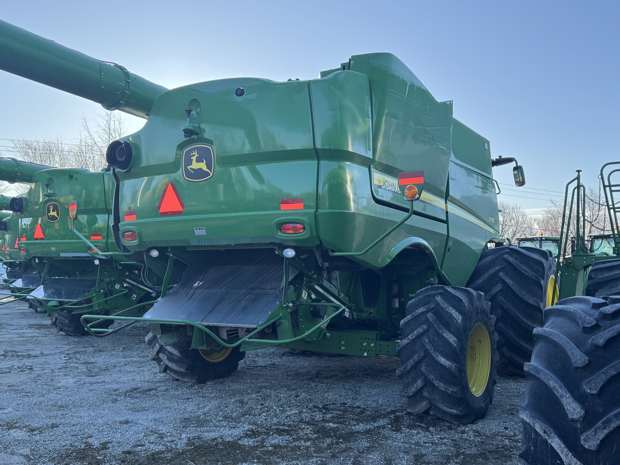 2021 John Deere S780 Image 4