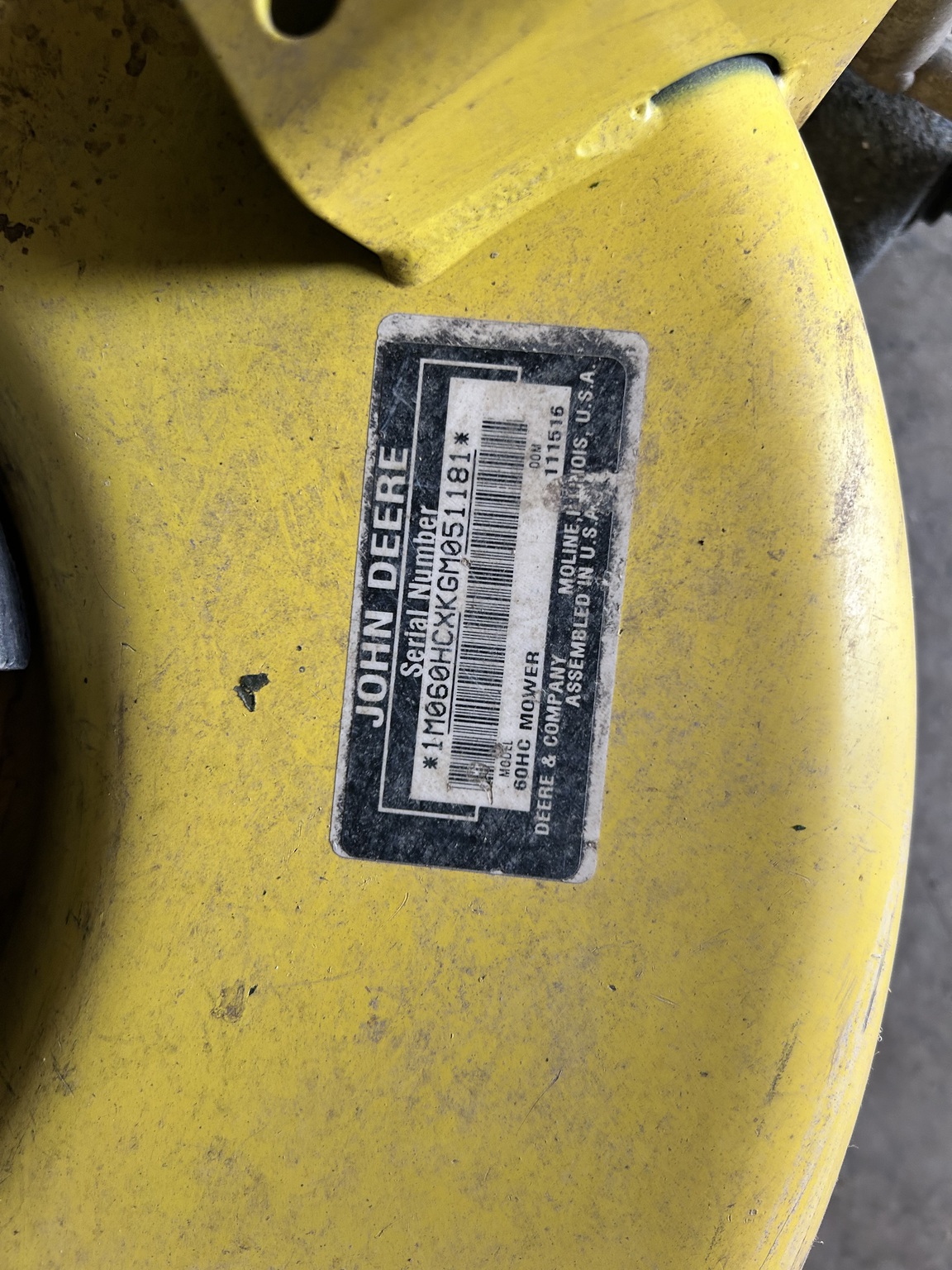 2017 John Deere X730 Image 6