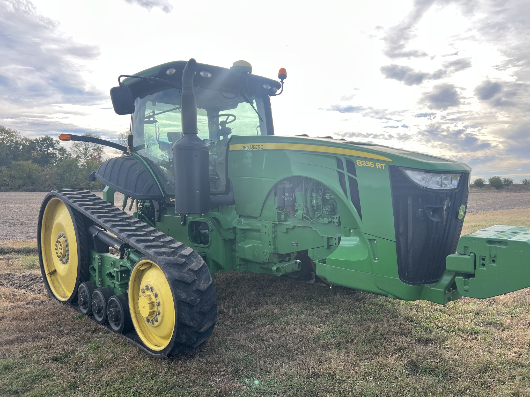 2013 John Deere 8335RT Image 1