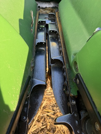 2009 John Deere 608C - Photo12
