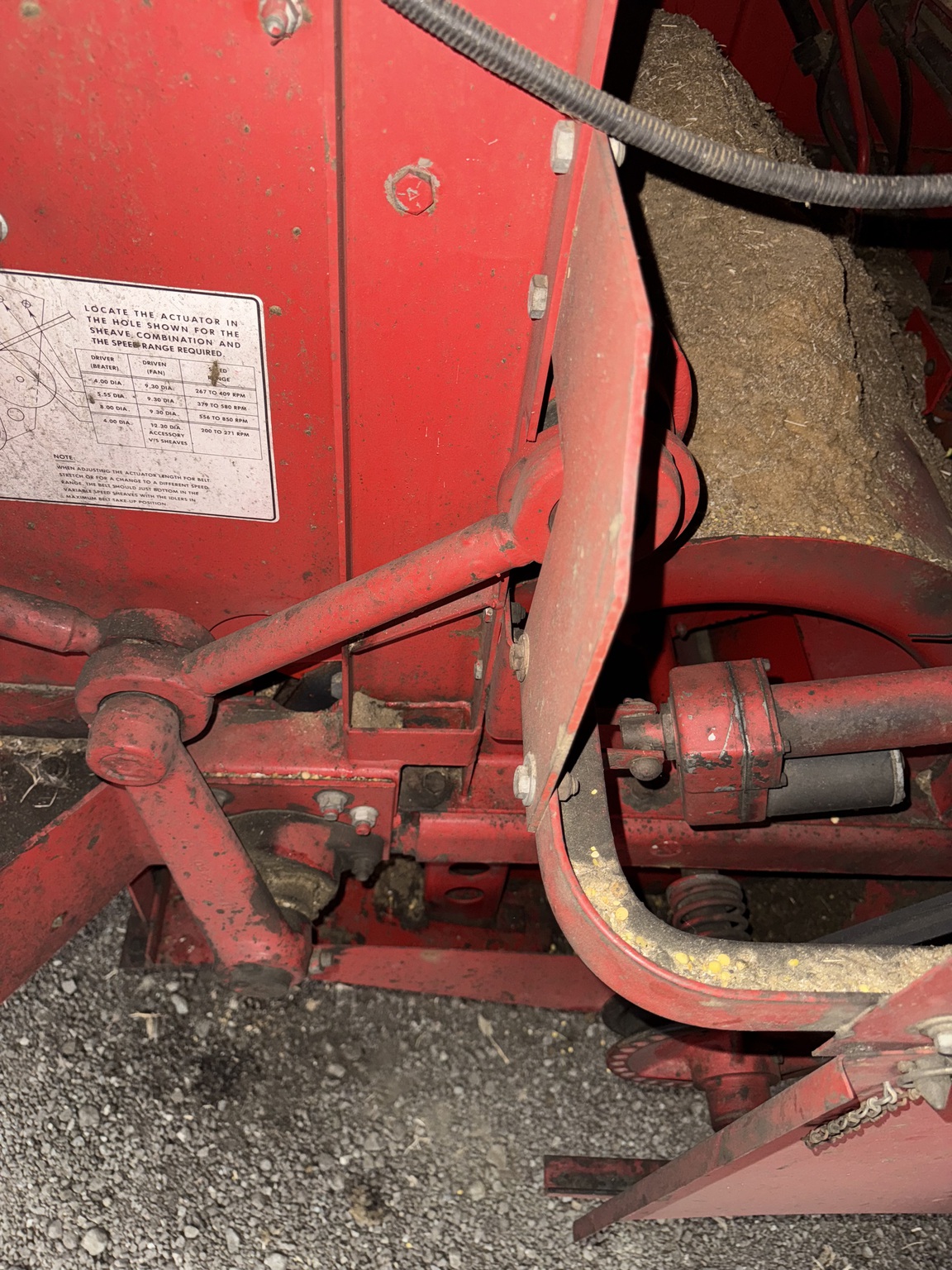 1987 Massey Ferguson 8560 Image 12