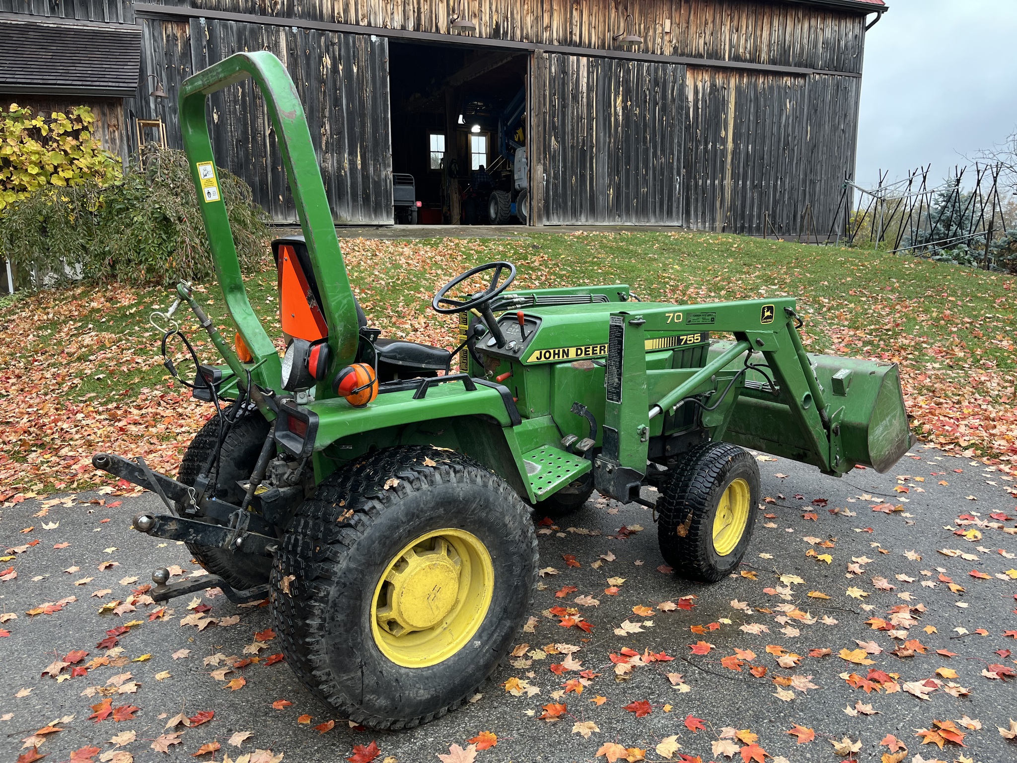 1989 John Deere 755 Image 2