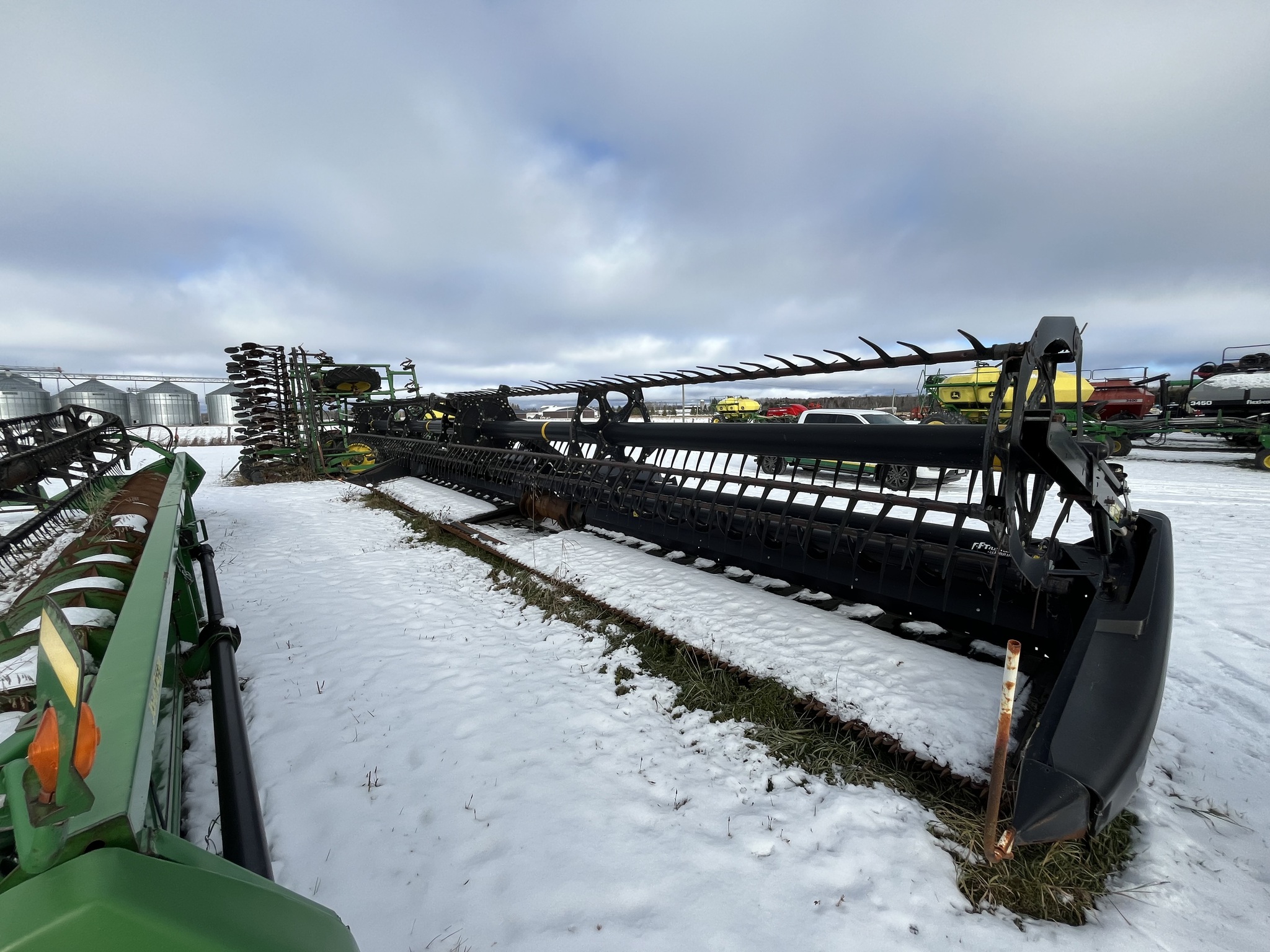 2016 MacDon FD75-40 Image 3