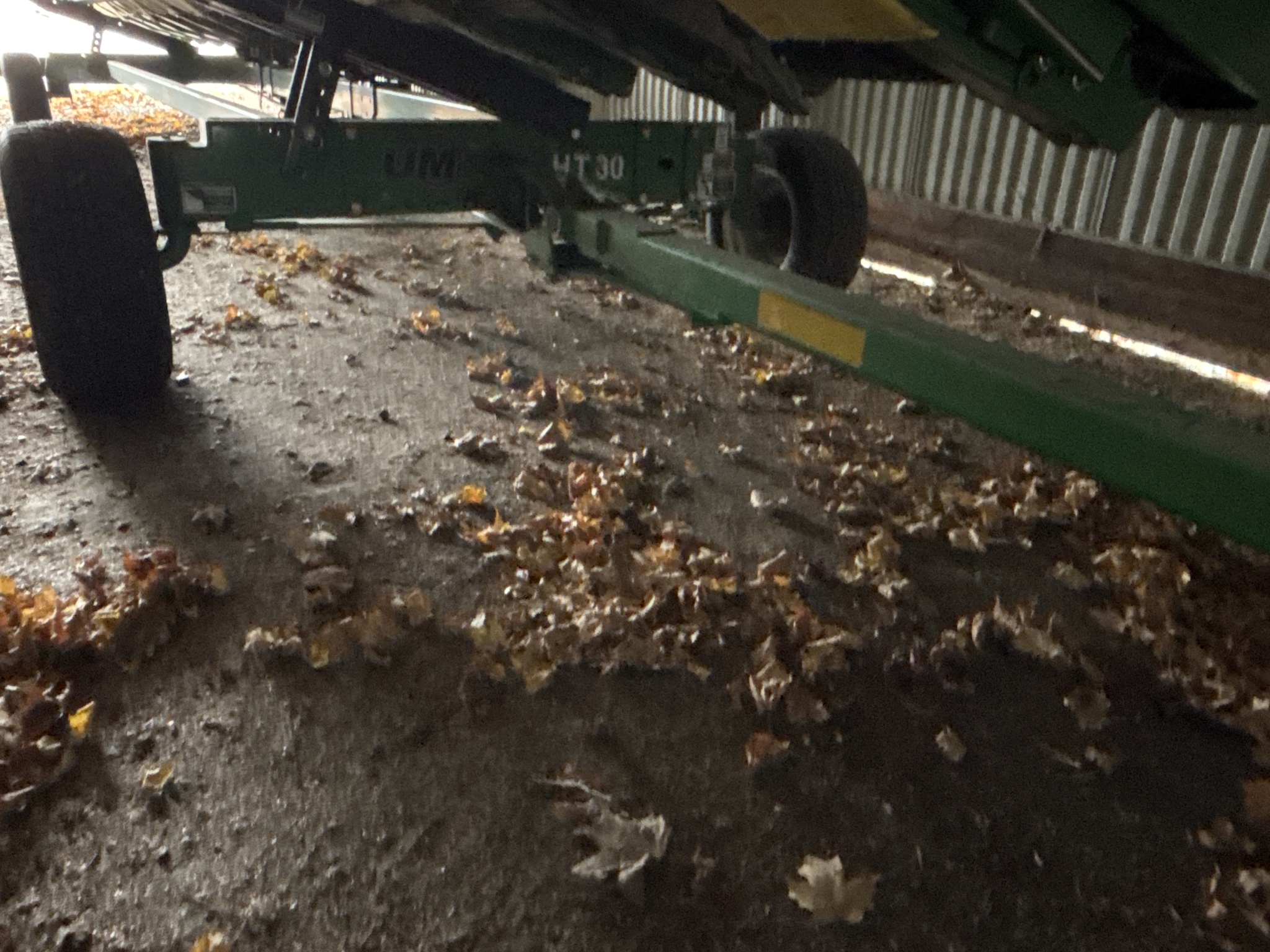 Used 2021 Unverferth HT 30 Header carts at Koenig Equipment in Anna, OH - PhotoXL1