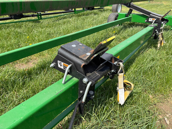 Used 2021 Unverferth HT 30 Header carts at Koenig Equipment in Anna, OH - Photo2