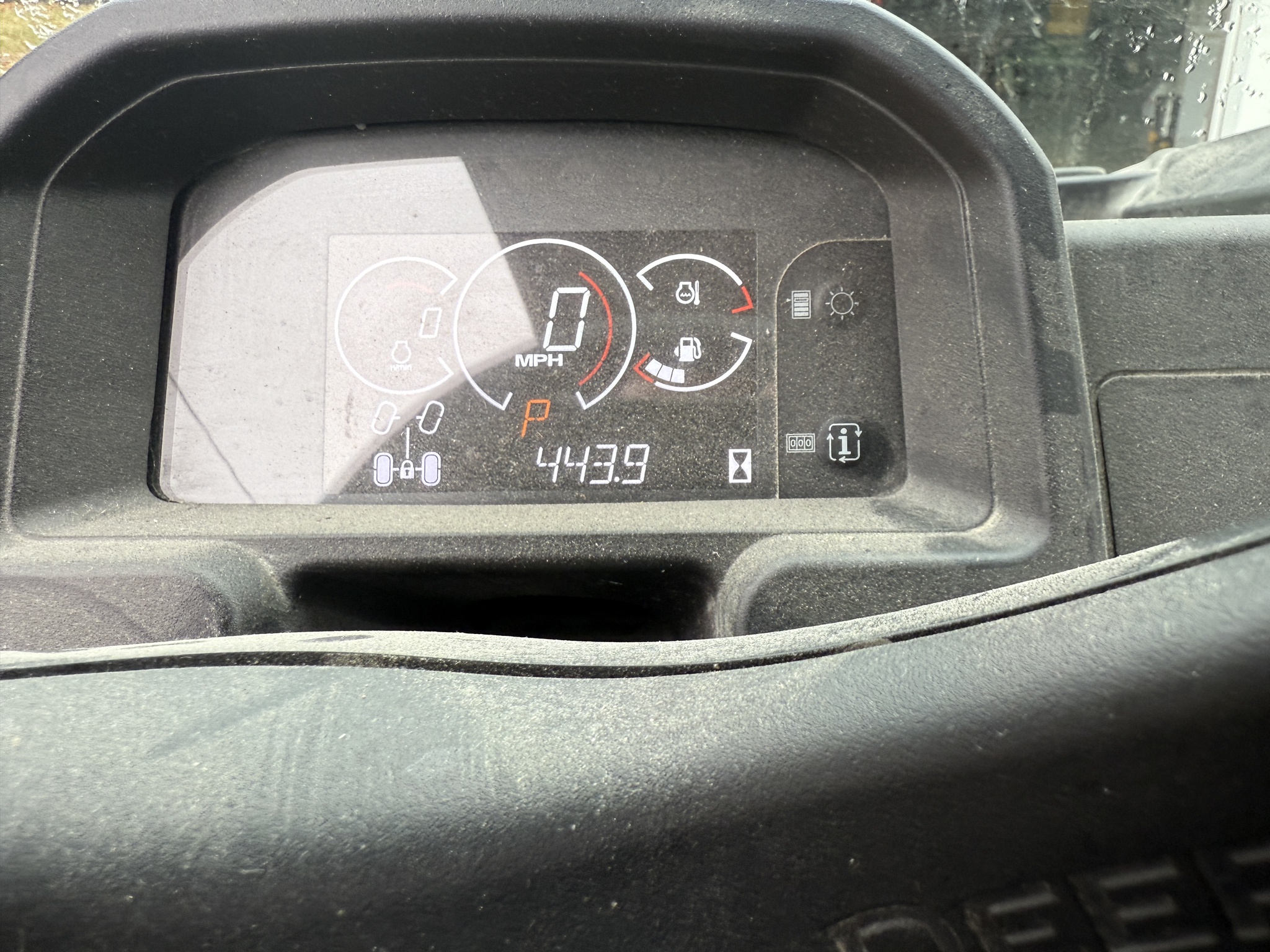 2021 John Deere XUV 835M Image 26